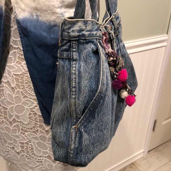 Boho Chic Bill Blass Denim Jeans Bag - Picture 7 of 8